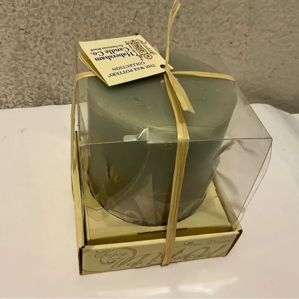 Habersham Candle Co. Cream seascape Wax Pottery candle One Size